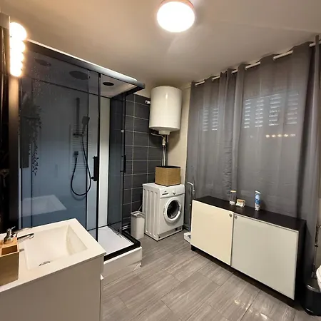 Apartment Cachan